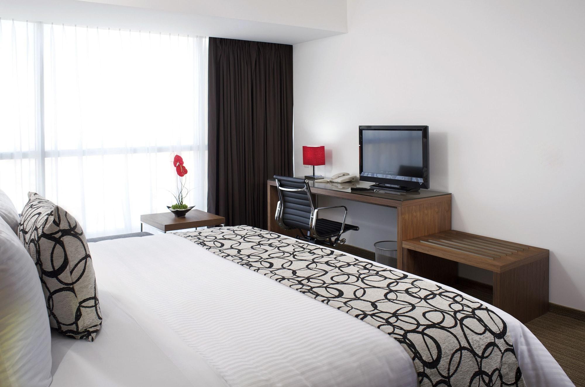Casa Inn Premium Hotel Queretaro Miranda Exteriér fotografie A bedroom at the hotel