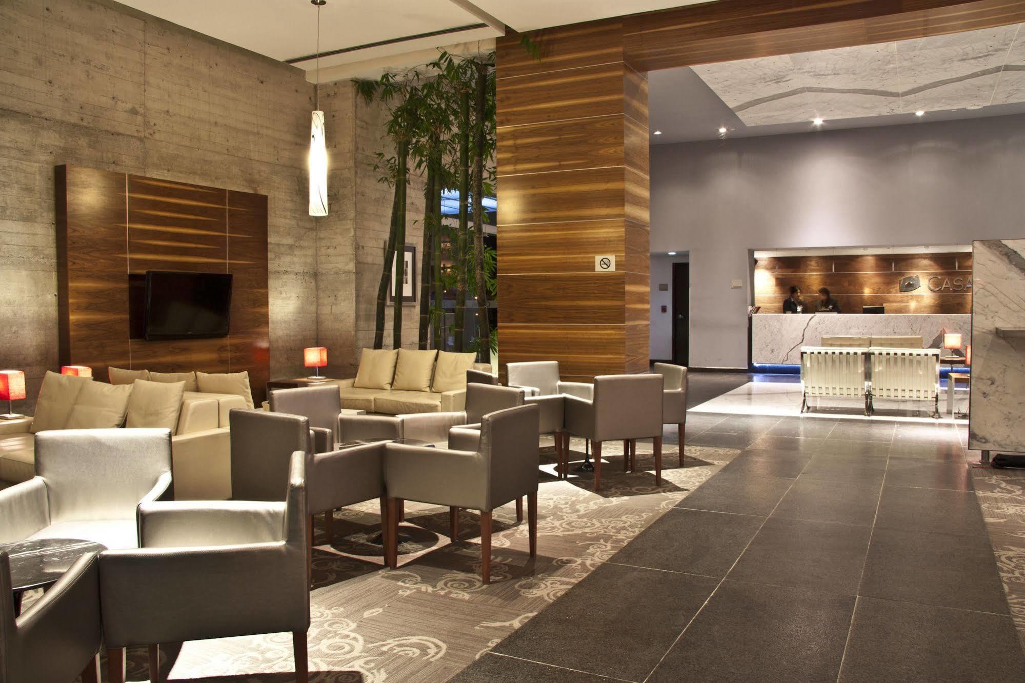 Casa Inn Premium Hotel Queretaro Miranda Exteriér fotografie The lounge at the airport